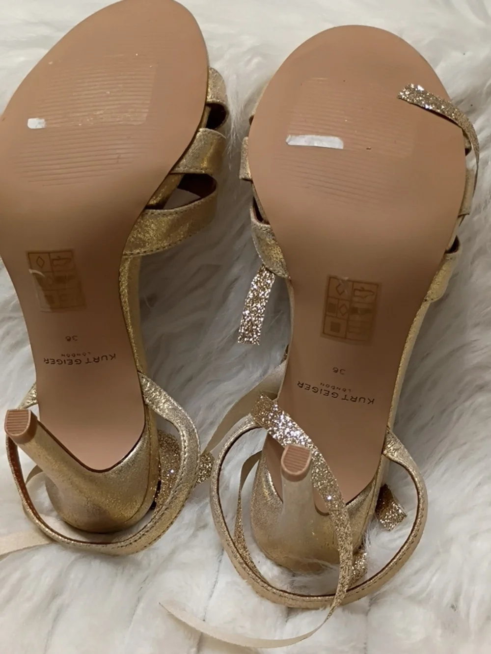 Kurt Geiger London Festive Metallic Gold High Heel Sandals SZ EU 36 W/flaw